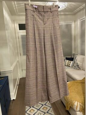 Banana Republic Wide-Leg Plaid Pants in Taupe, Chocolate and Burgundy.